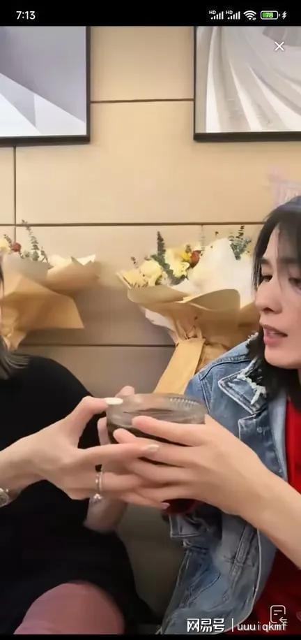 引热议 姐妹直播比脚丫惊呆网友不朽情缘mg网址豪门晚餐曝光(图4)