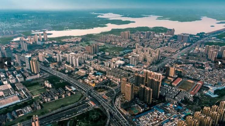 光 从品质交付到长效服务的温暖跨越mg不